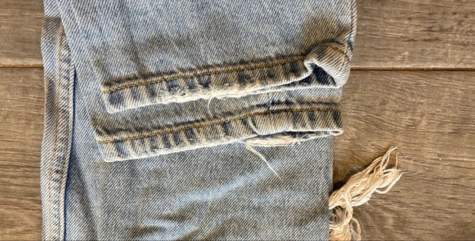 Ripped denim – photo 4
